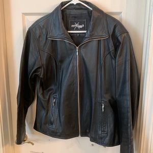 Wilson’s genuine Leather Jacket style Maxima